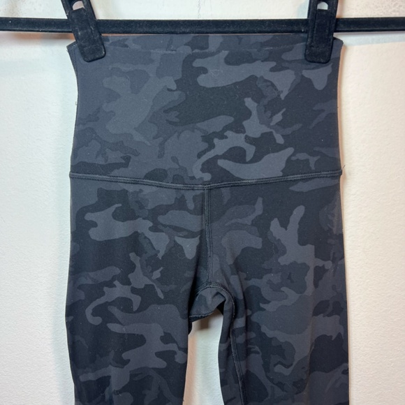 Lululemon Align High Rise Leggings Pants 28" Black Gray Camo FLAW Women's Size 0 - Picture 2 of 13